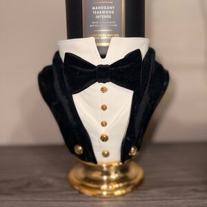 Bath & Body works 2021 Headless vampire butler candle holder